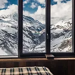 Le Refuge De Solaise - 2551 M Altitude Hotel *