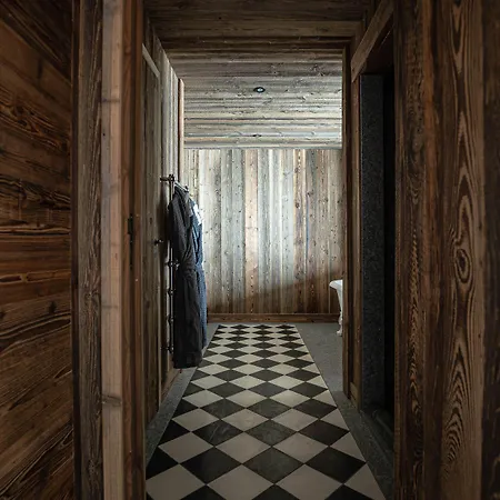 Le Refuge De Solaise Hotel